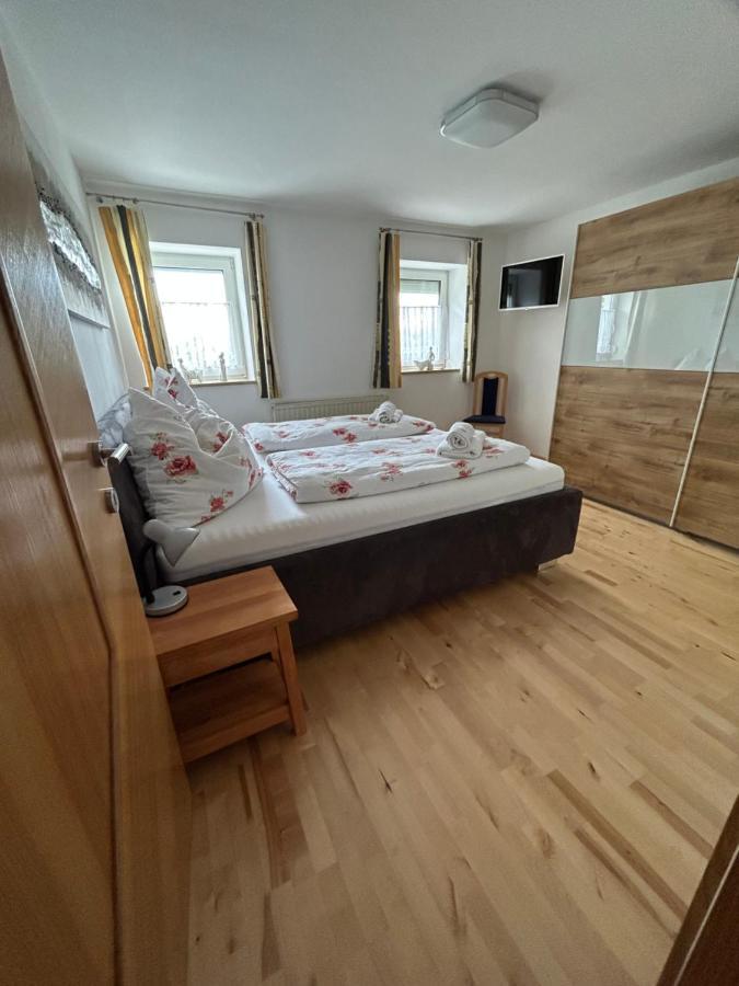 Babsi Appartments - Leben Am Land Велс Екстериор снимка